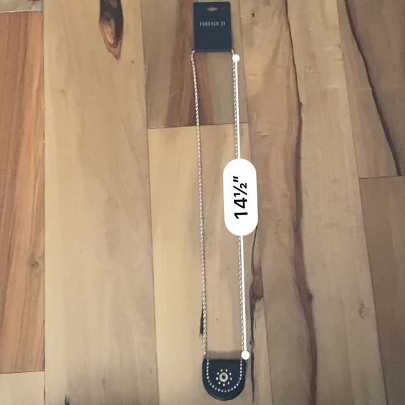 NWT- FOREVER 21 LONG GOLD CHAIN NECKLACE WITH FAUX LEATHER MINI PURSE - Picture 6 of 8